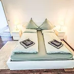 Siemoneit By Interhome Melle